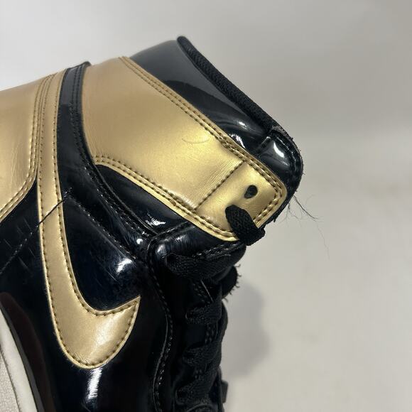 Nike Air Jordan 1 Retro High OG NRG “Patent Gold Toe" - Picture 12 of 13